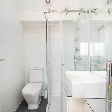 Whome | Premium River View Apartament *