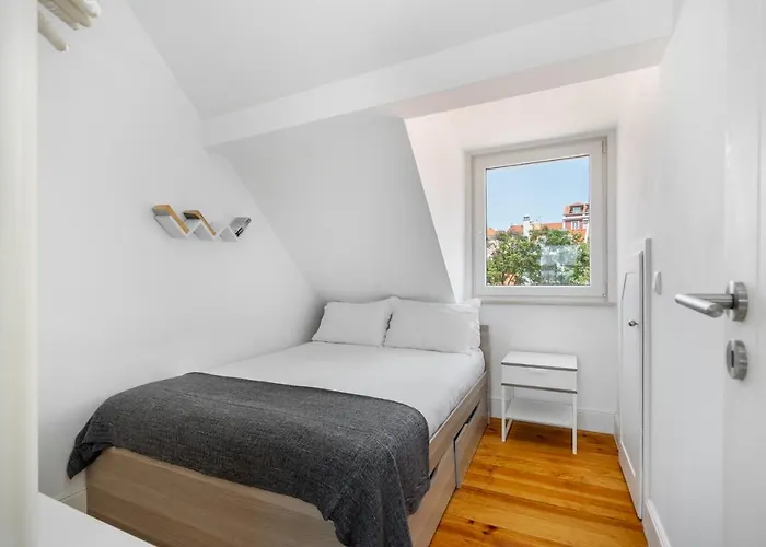 Whome | Premium River View Lisboa